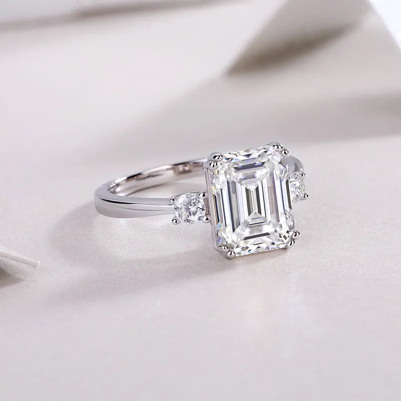 Ailes Émeraude Ring
