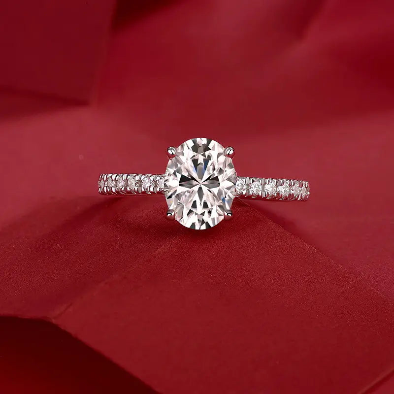 Ovale Diamant Ring