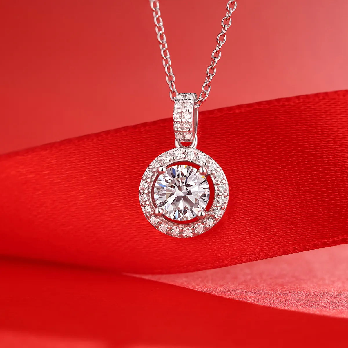 Le Luxe Pendant (2.0 Carat)