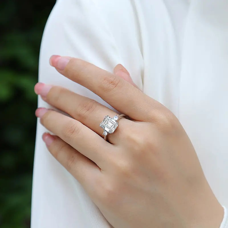 Ailes Émeraude Ring
