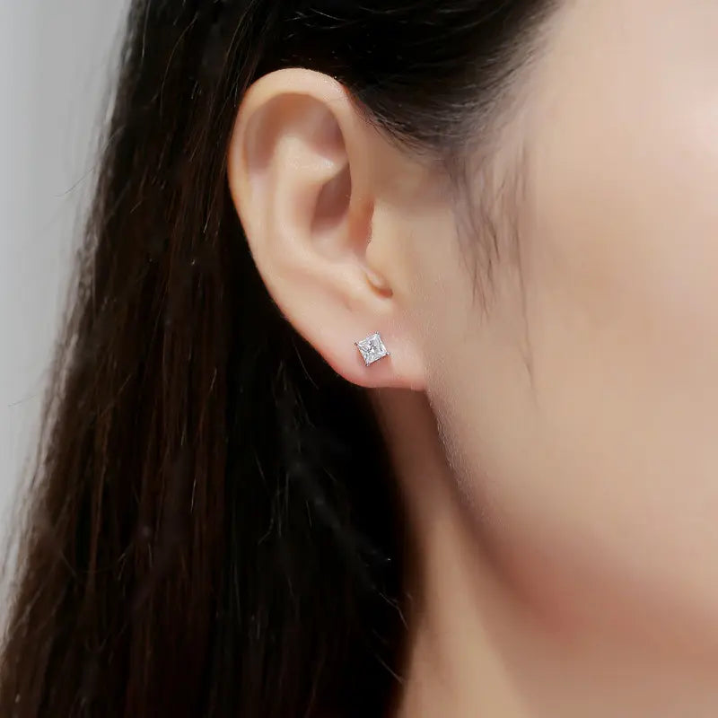 Princess Earrings (1.0 Carat)