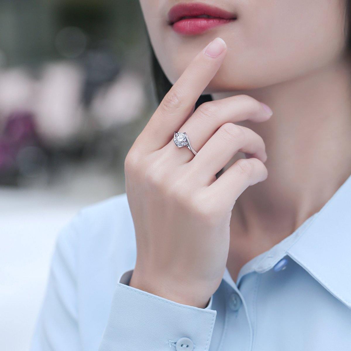 Petit Coeur Ring™