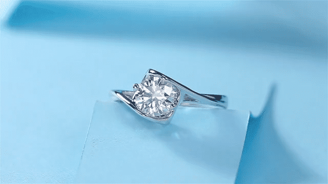 Petit Coeur Ring™