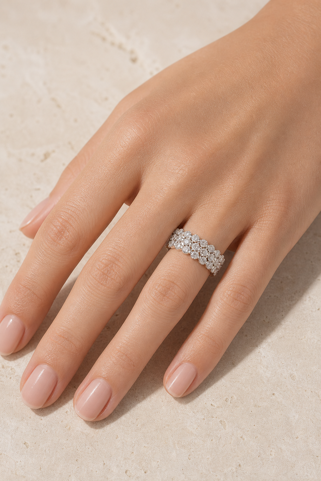 Dentelle Ring worn in Platinum Plated finish