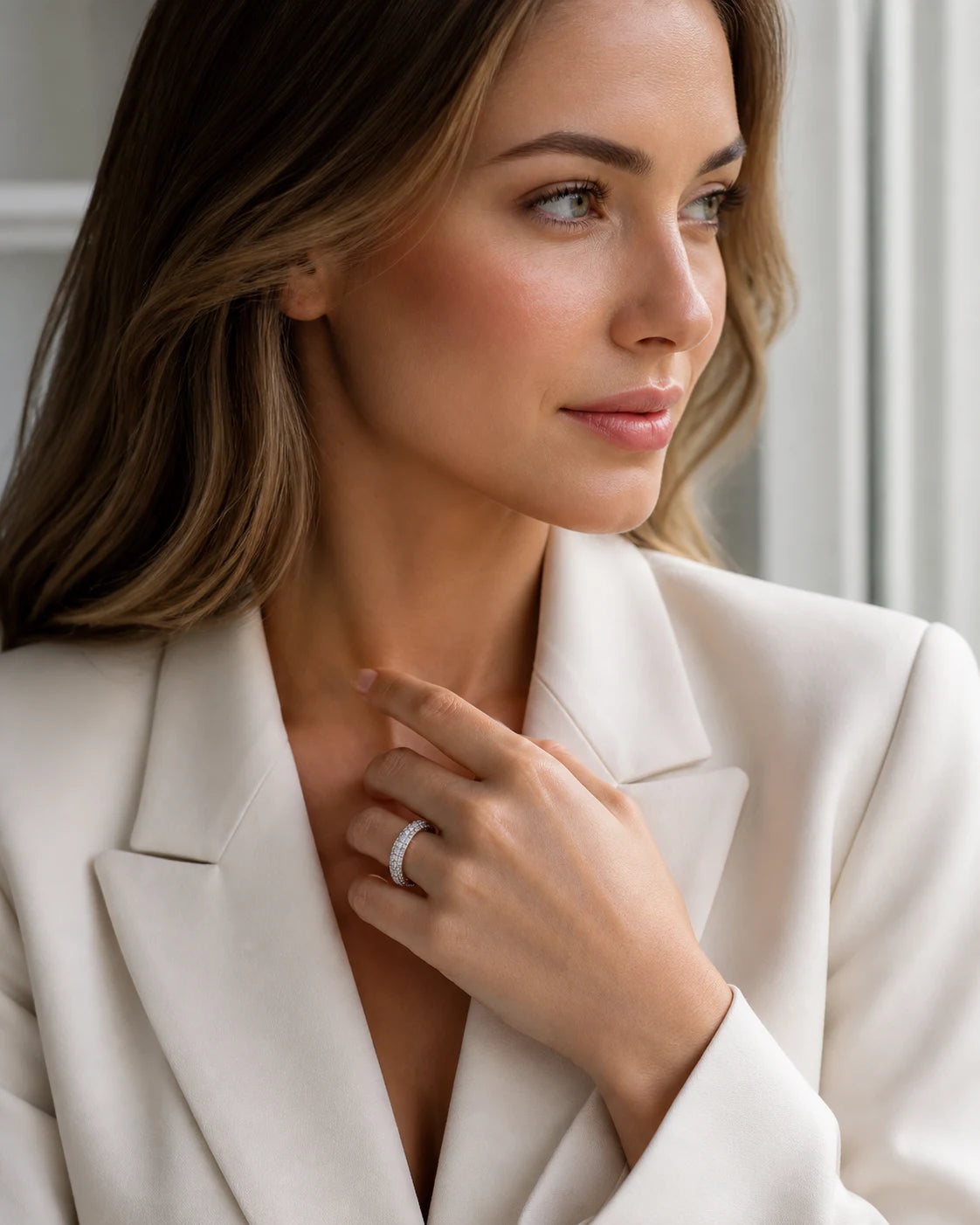 Majesté Ring worn in an editorial everyday setting